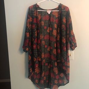 Small LuLaRoe Lindsay Kimono - NWT